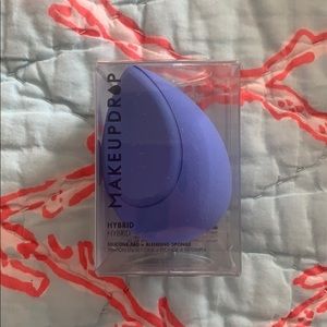 NIB Makeupdrop hybrid blender